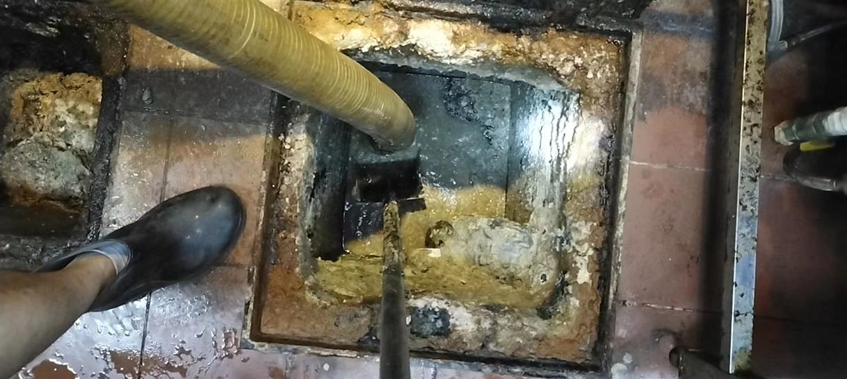 芙蓉化油池清理-污水池清掏